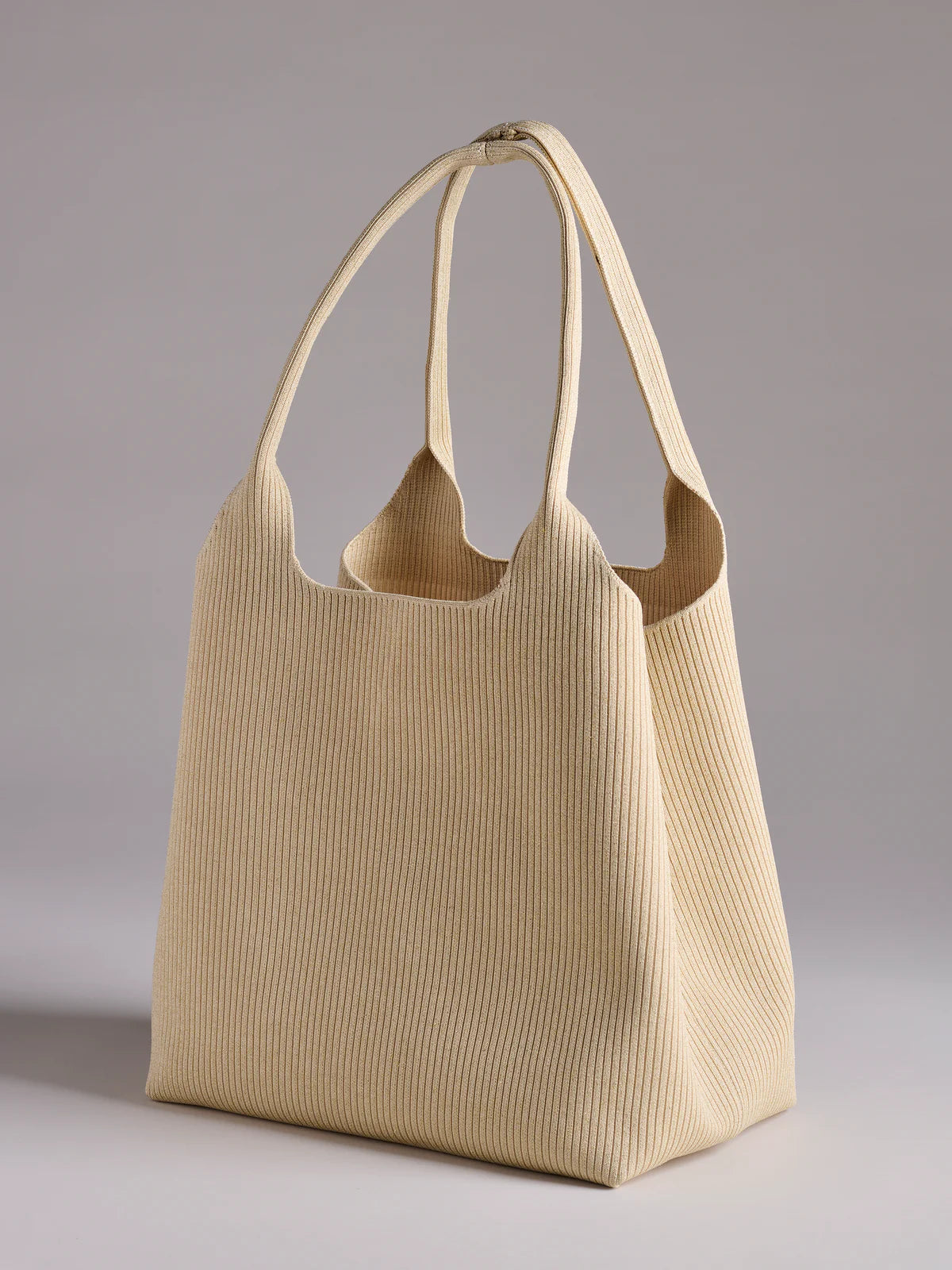 ROBBIE TOTE in Gold