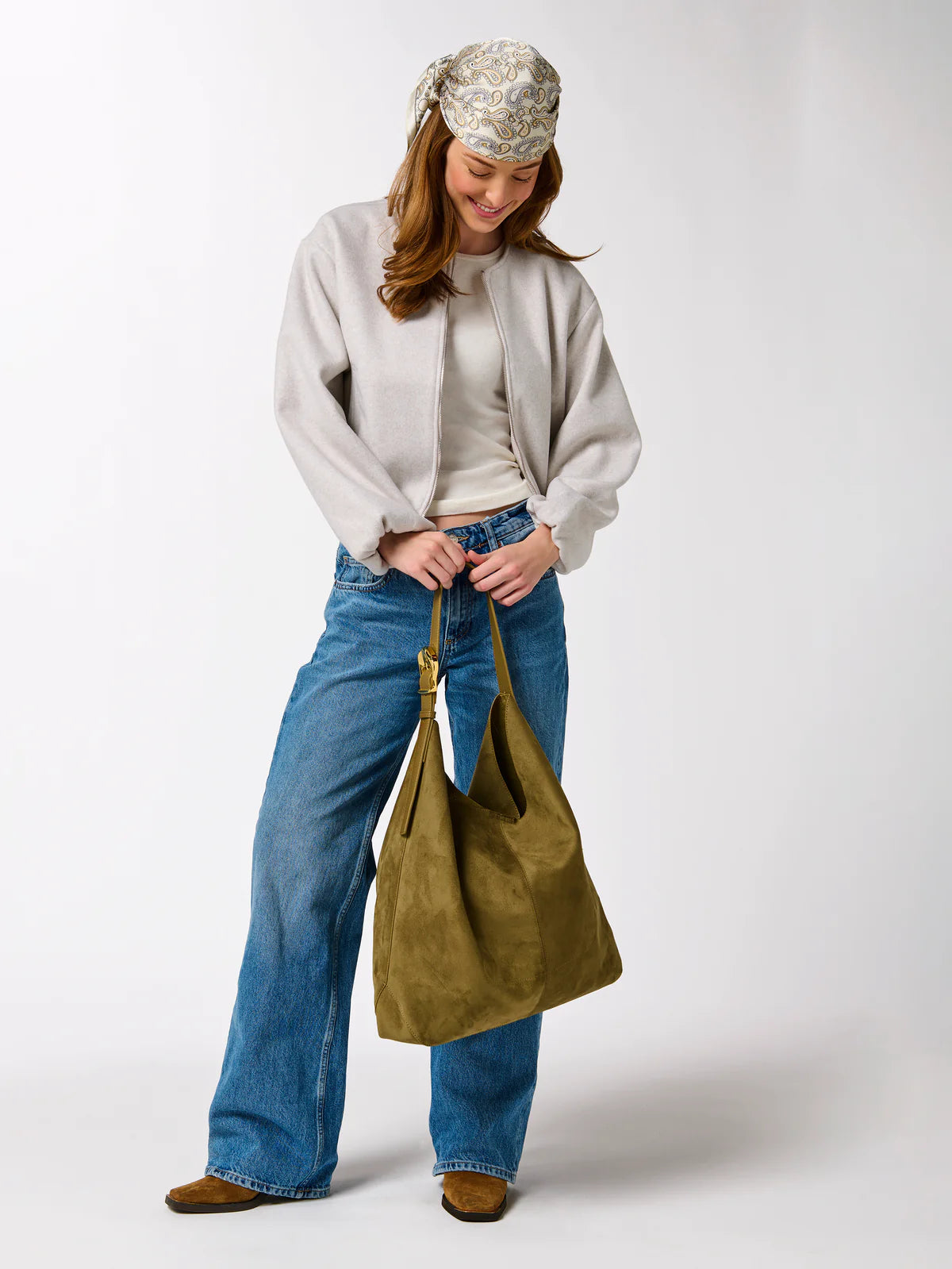 VAL HOBO in Olive
