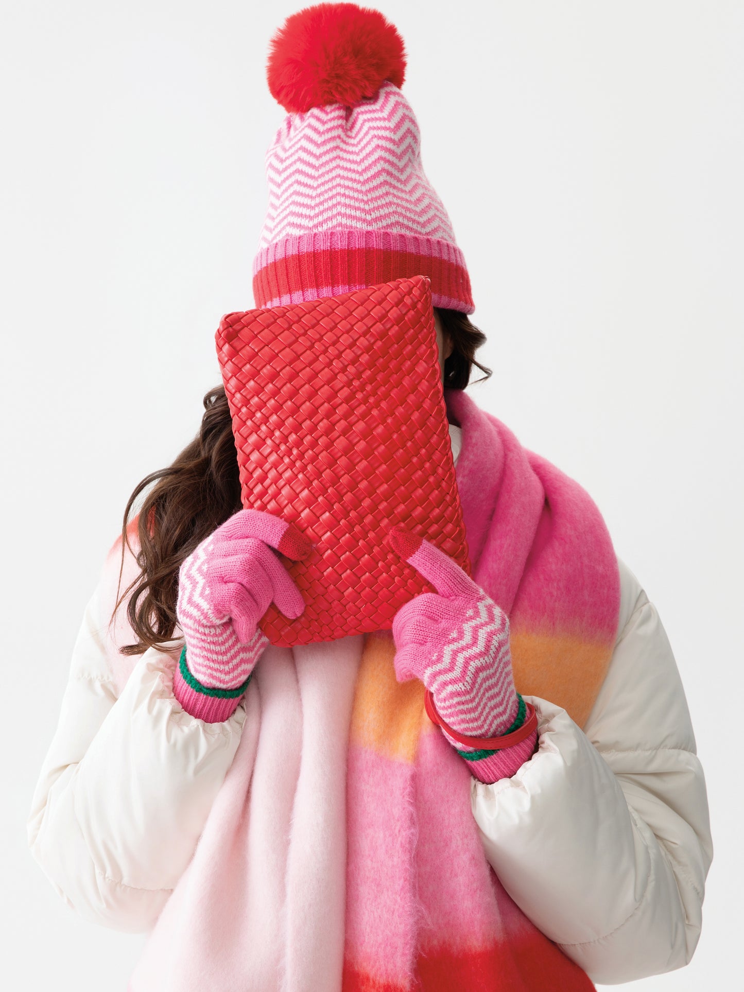 BLYTHE ZIP WRISTLET in Red