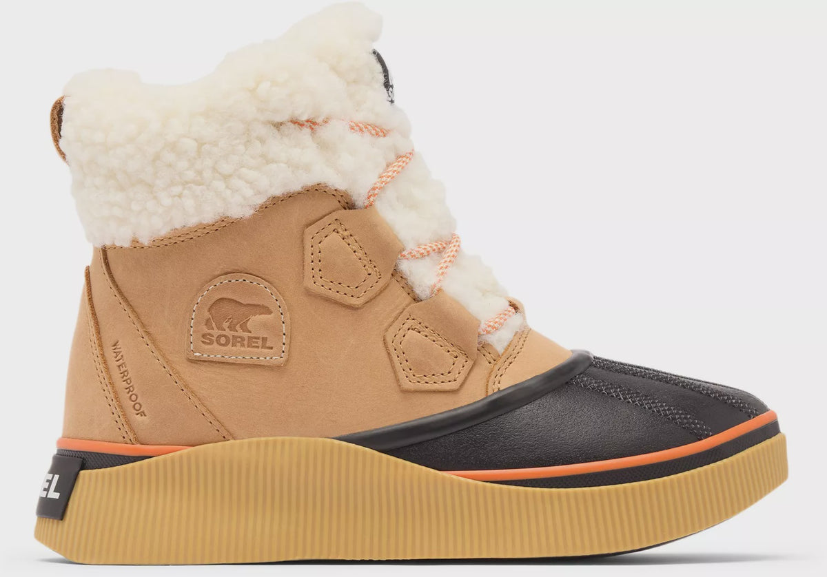 OUT N ABOUT IV CHILLZ WP in Tawny Buff + Black