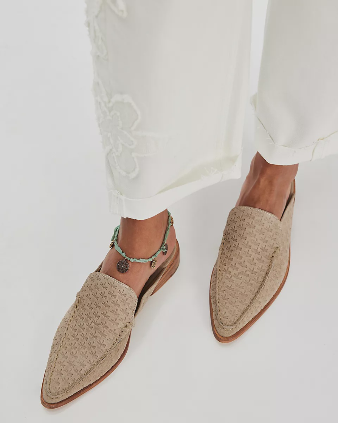 DRAGONFLY MOCC TOE LOAFER in Faded Tan