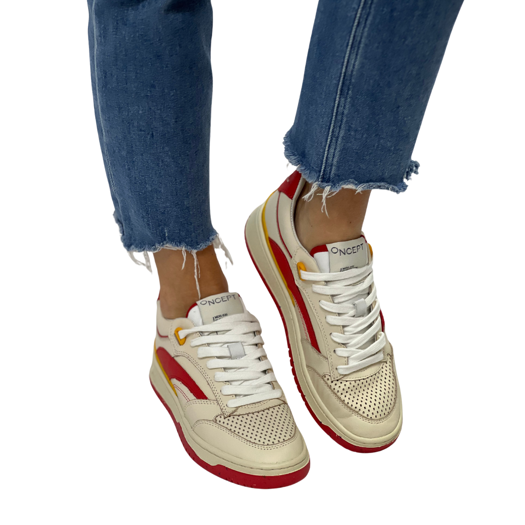 PRESTON in Retro Red