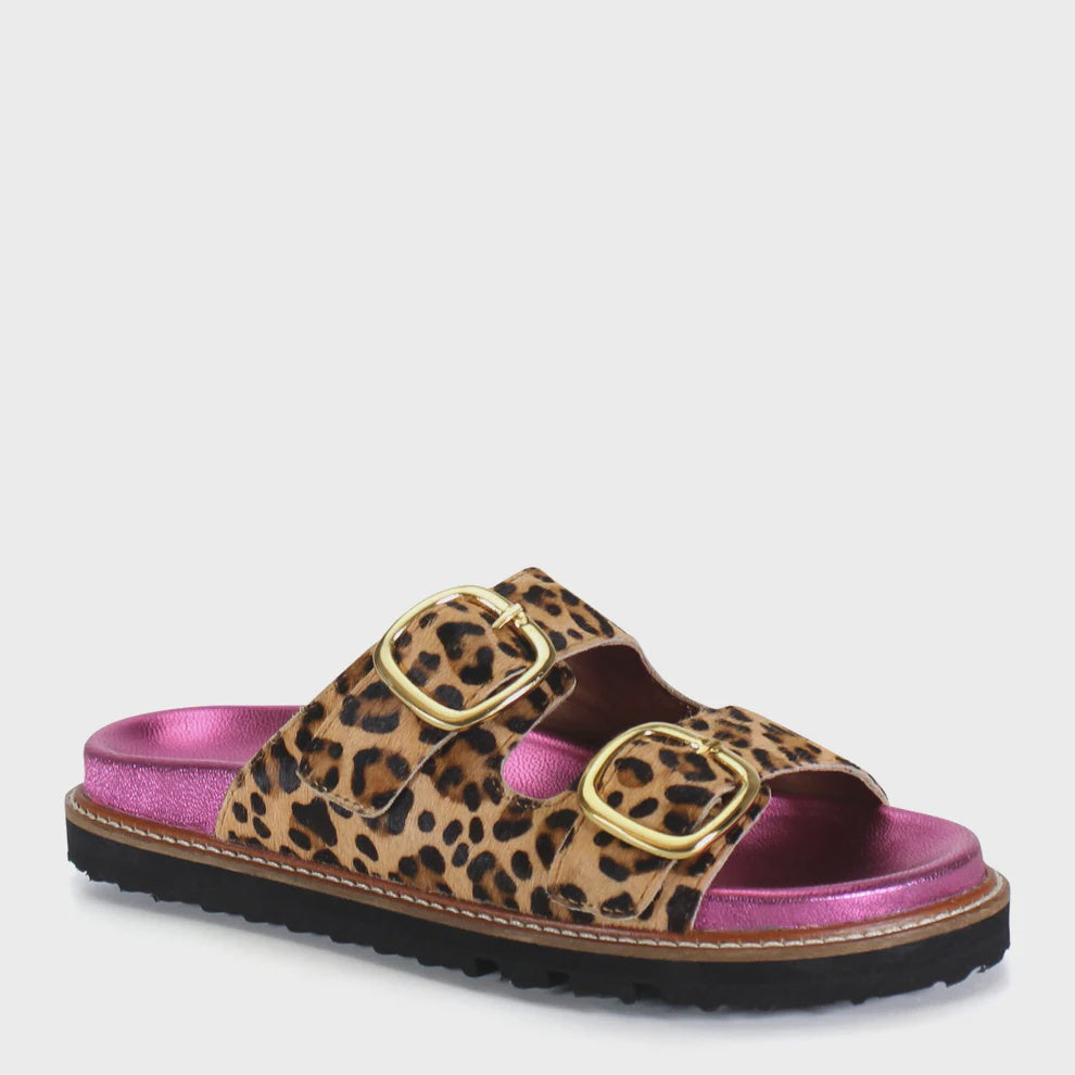 JAN ET in Leopard