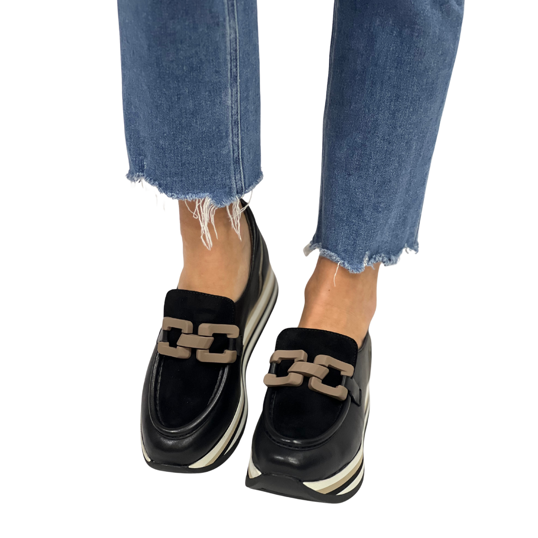 CATHY in Black + Taupe