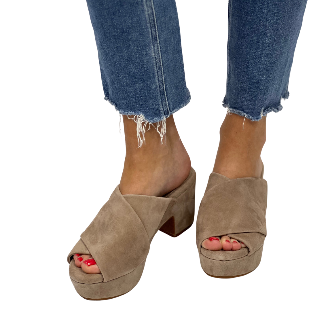 GEORGETTE in Latte