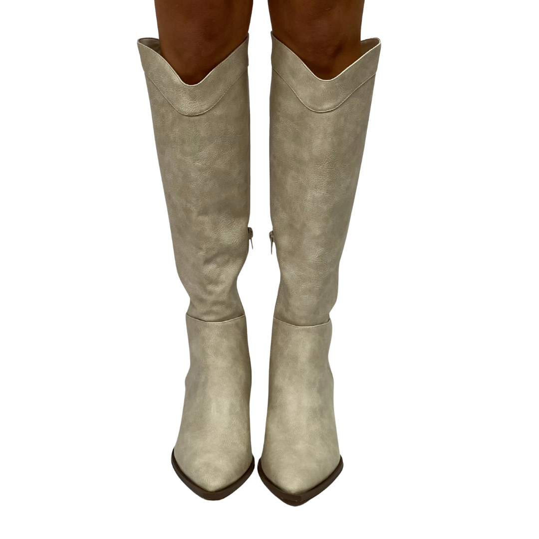BONNYE in Ivory