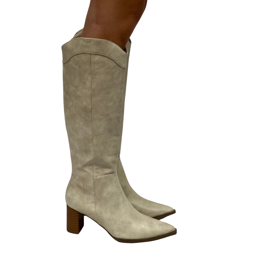BONNYE in Ivory