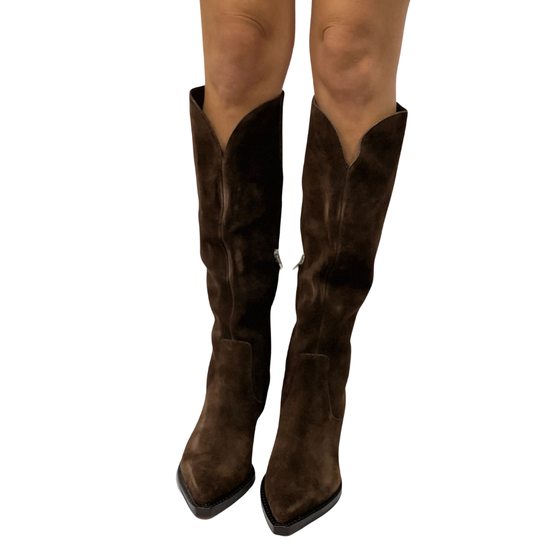 RAJ in Dark Brown Suede
