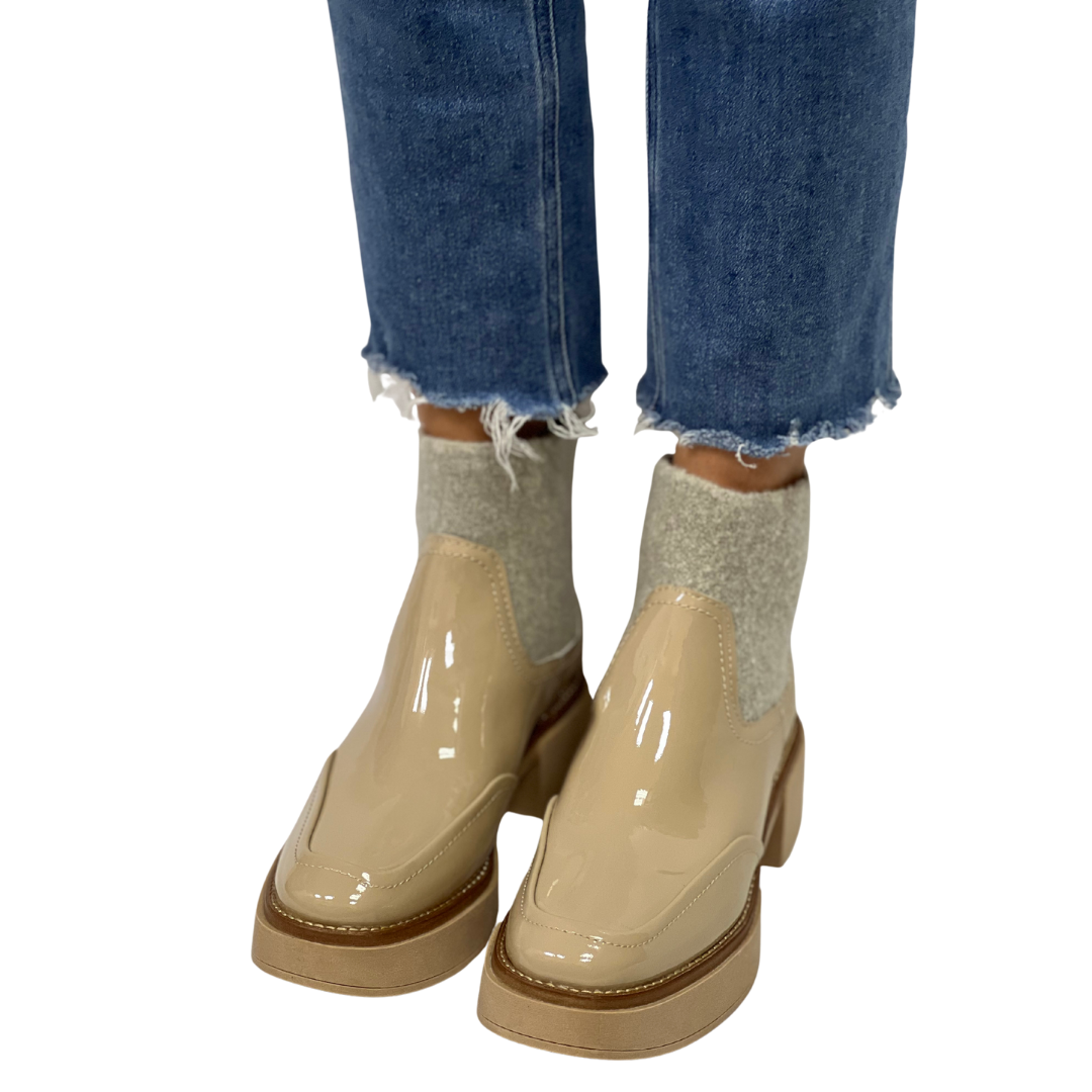 SALINE H2O in Dune Crinkle Patent