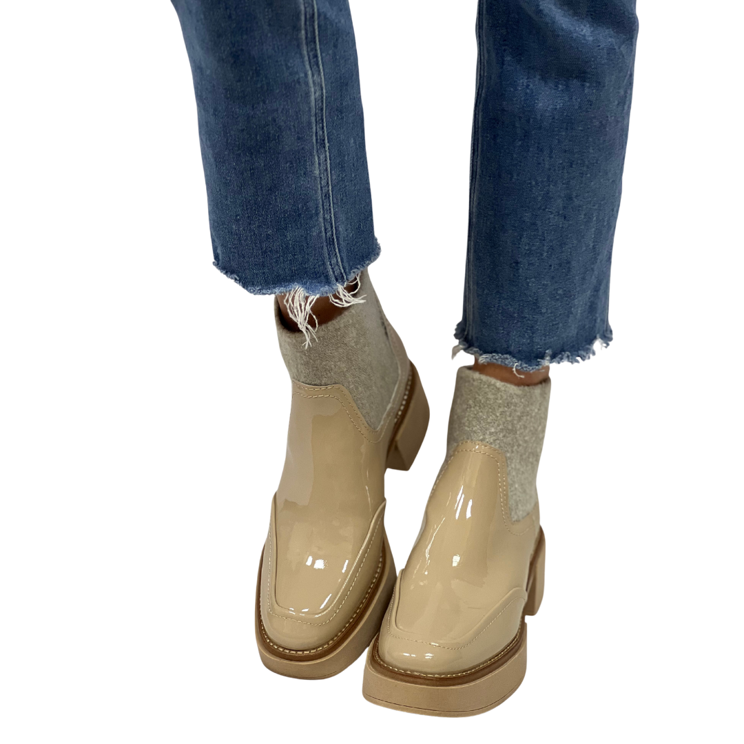 SALINE H2O in Dune Crinkle Patent