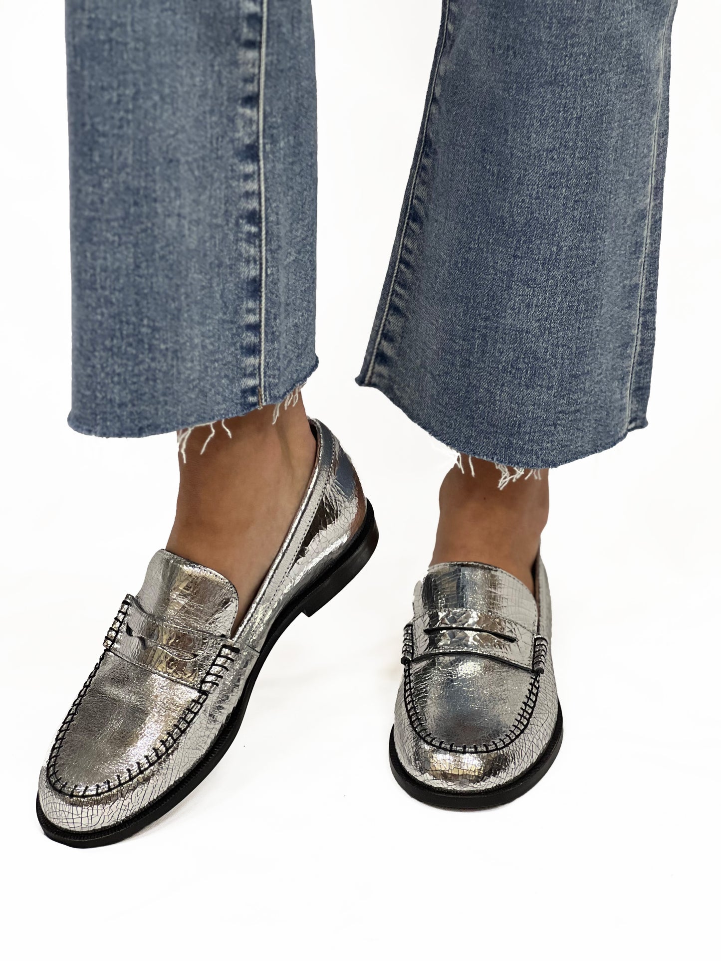 BLANKET STITCH LOAFER in Pale Pewter