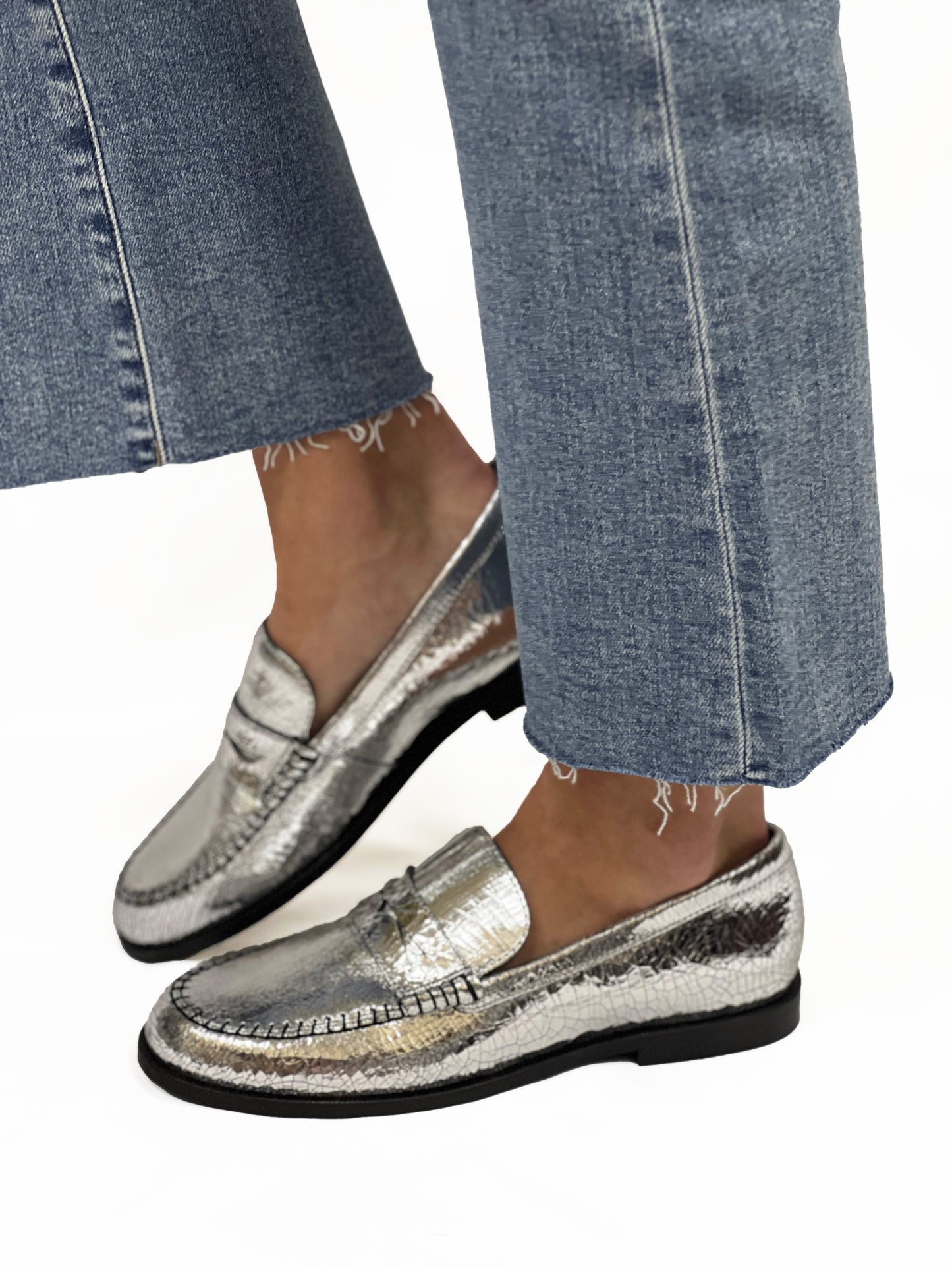 BLANKET STITCH LOAFER in Pale Pewter