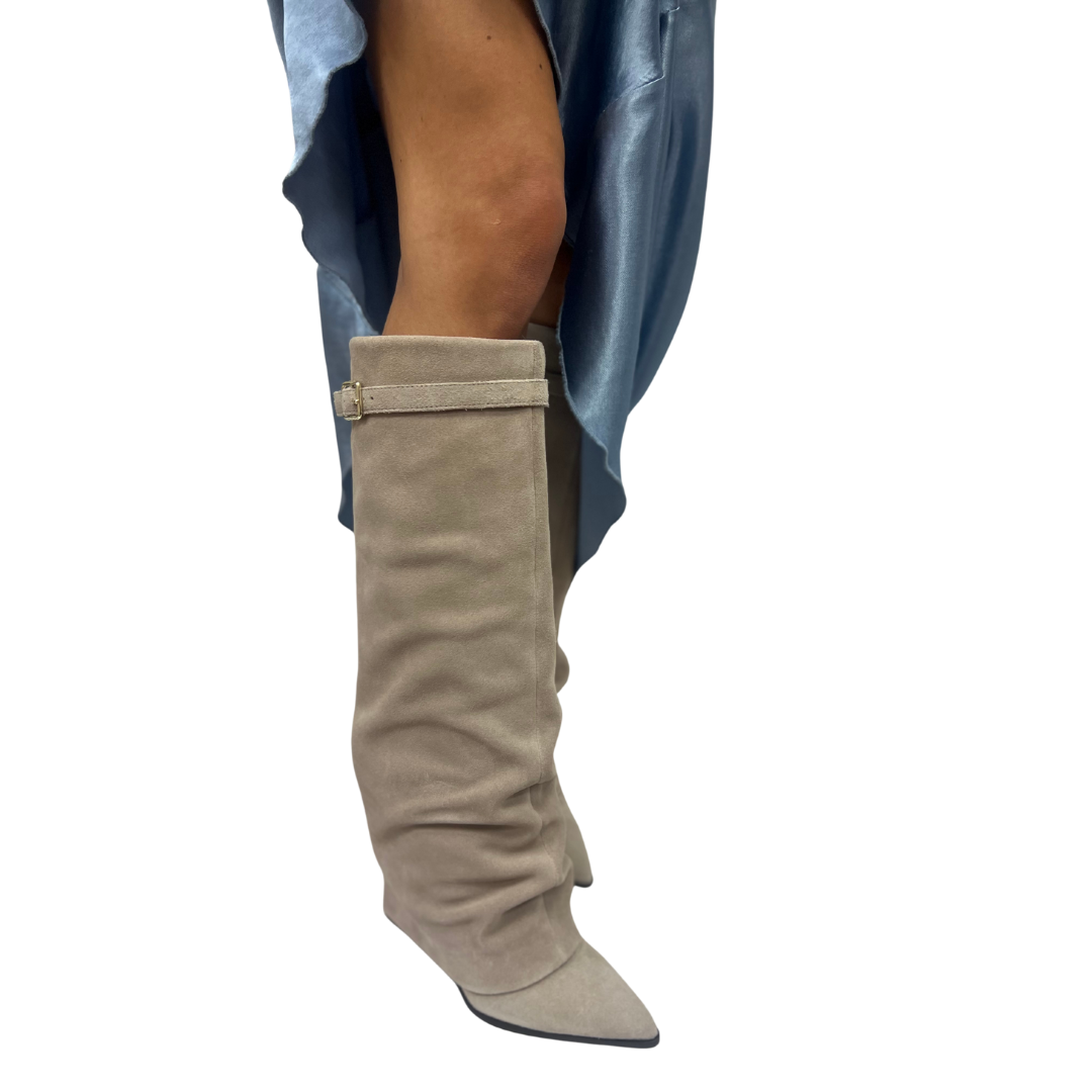 FELICITY FOLDOVER BOOT in Dust Bunny