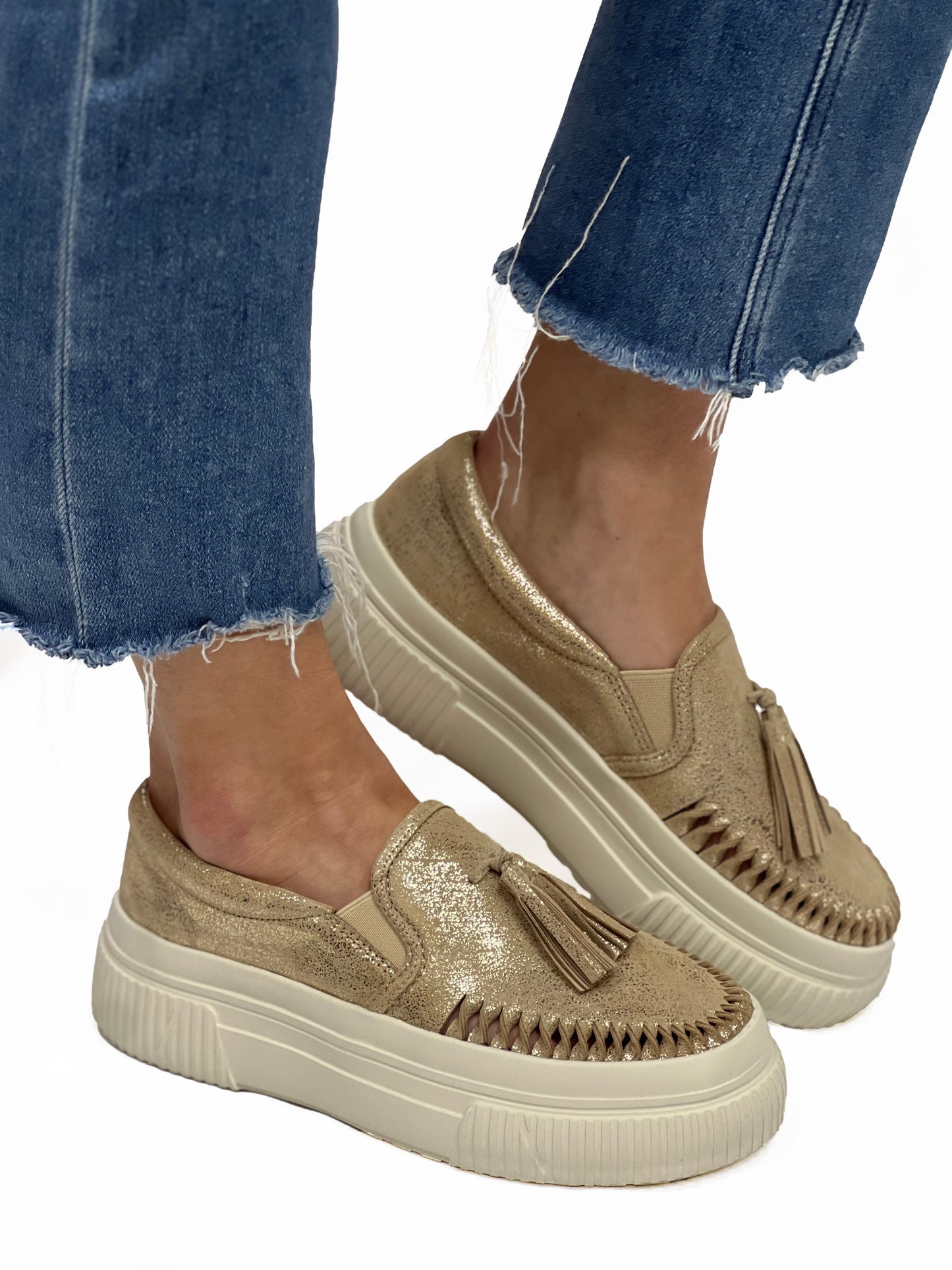 WINNY in Light Gold