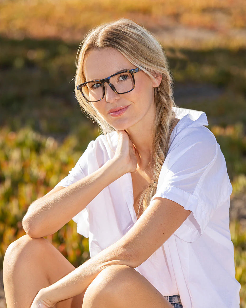 JULIEN READERS in Matte Blue Tortoise