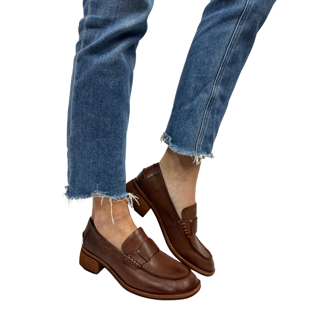 KYA in Dark Brown