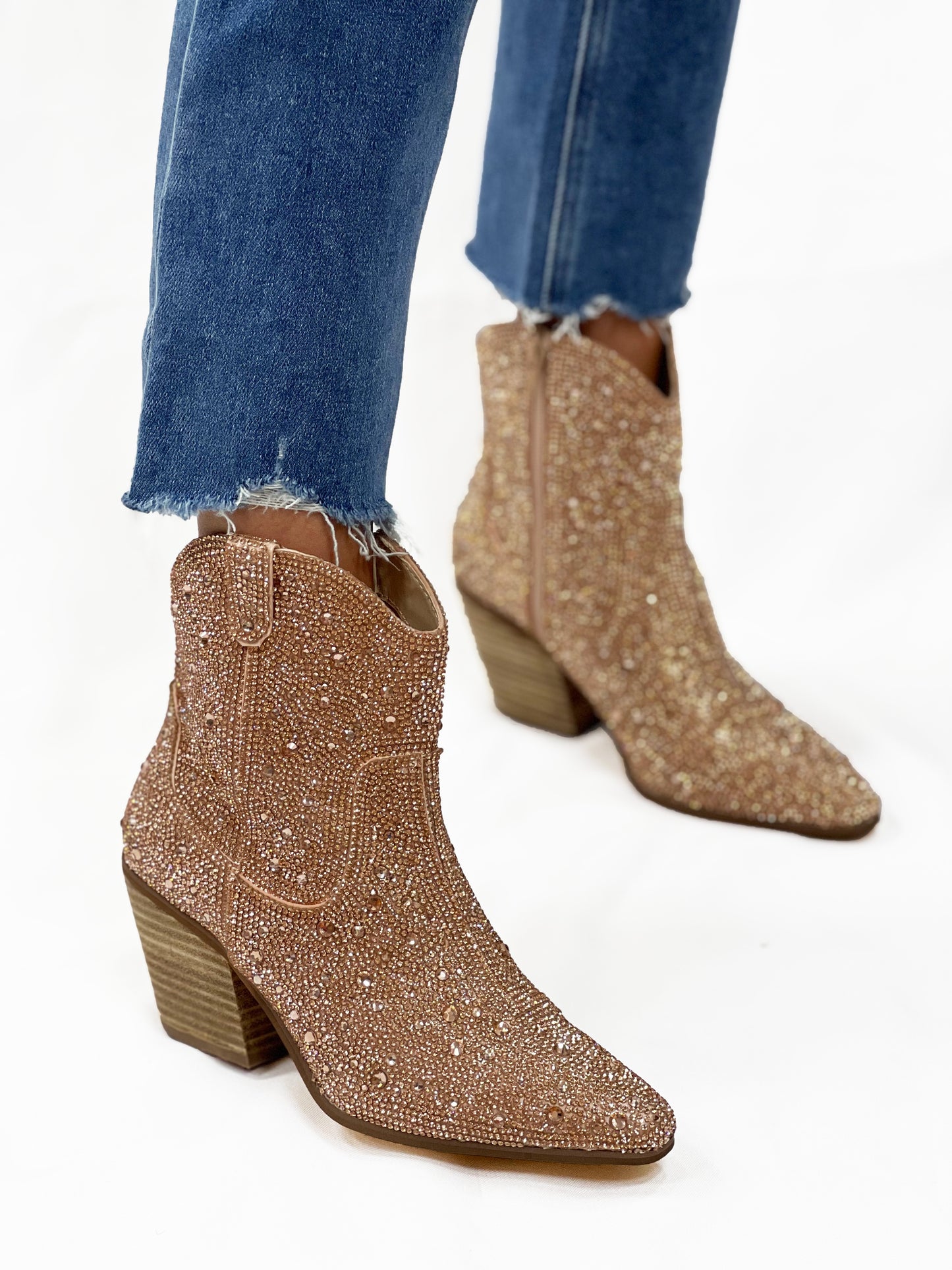 HARLOW in Rose Gold