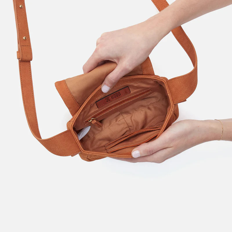BONITA MINI MESSENGER in Marmalade