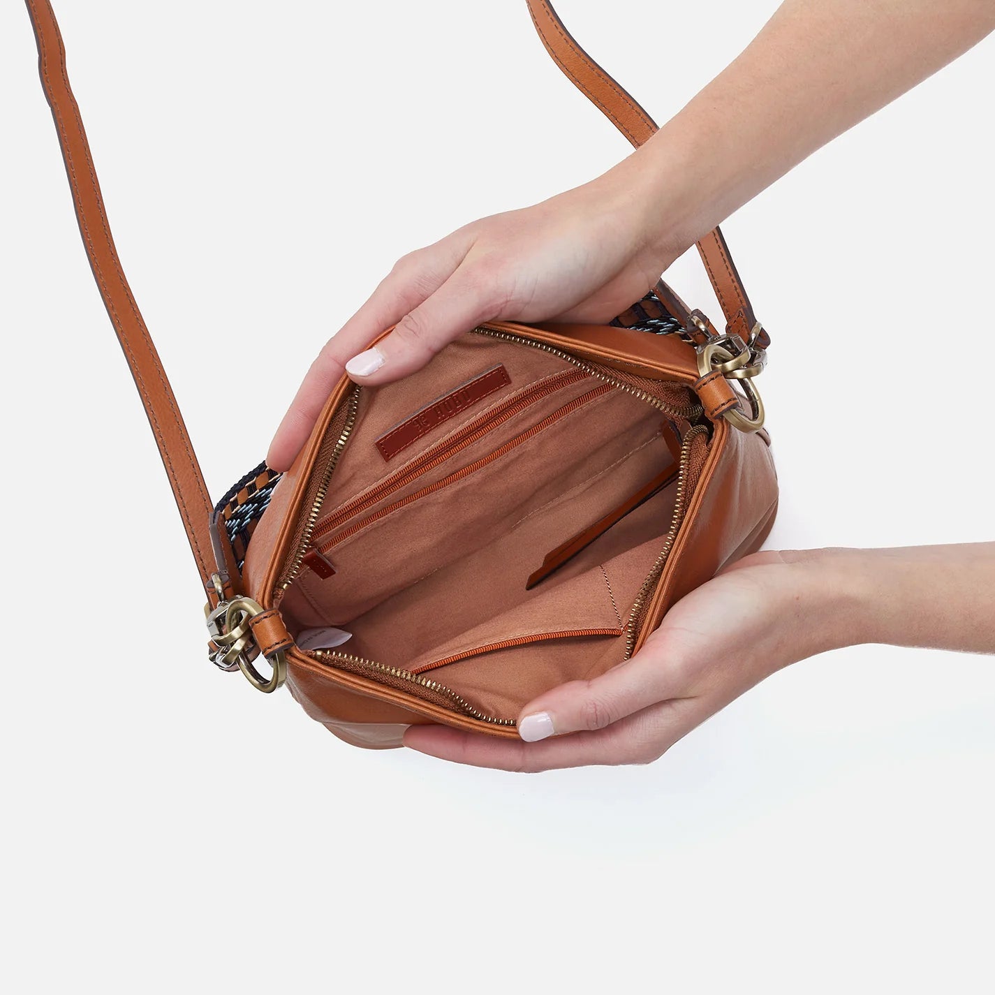 BELLE CONVERTIBLE SHOULDER BAG in Honey Brown