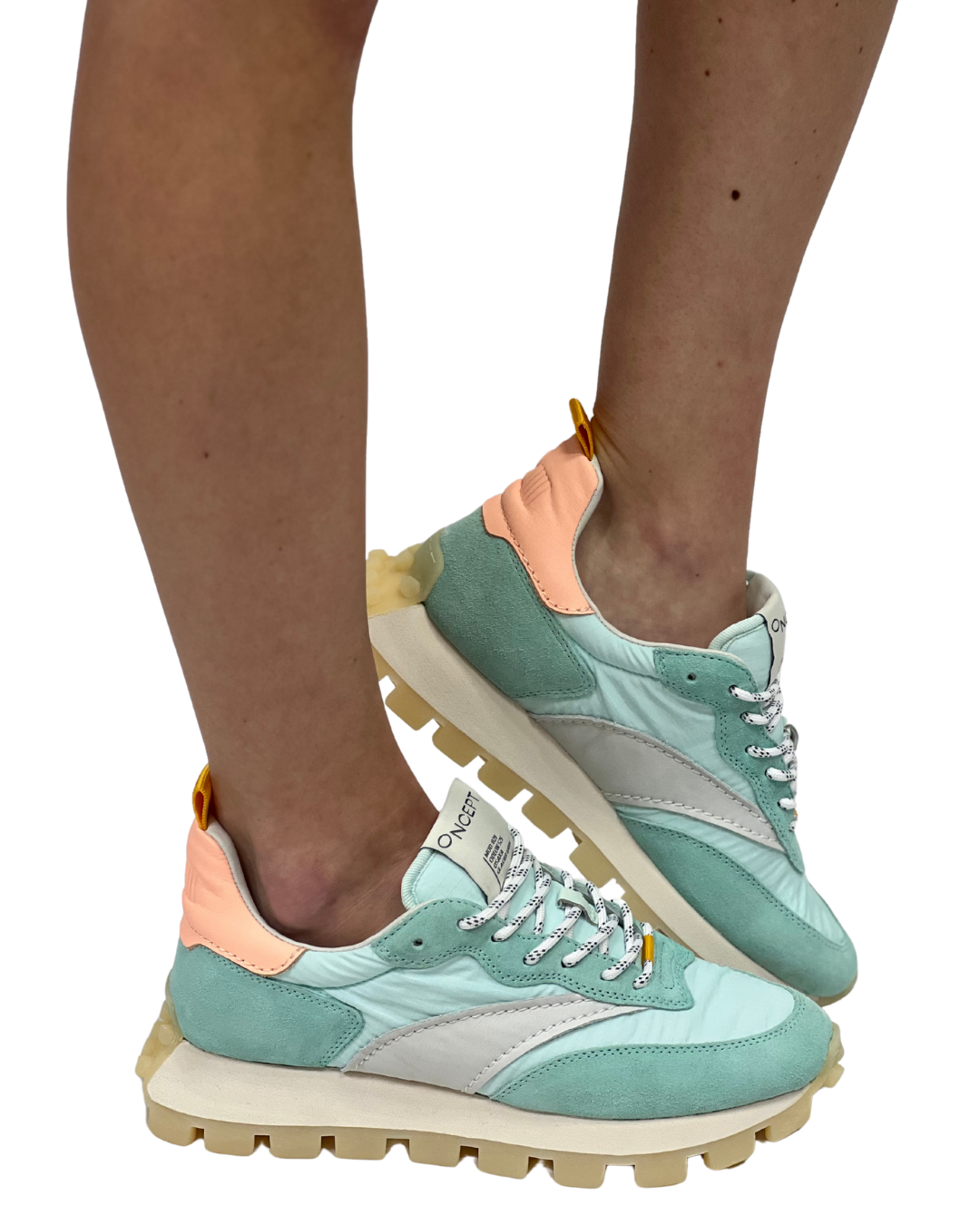 OSAKA in Glacier Green