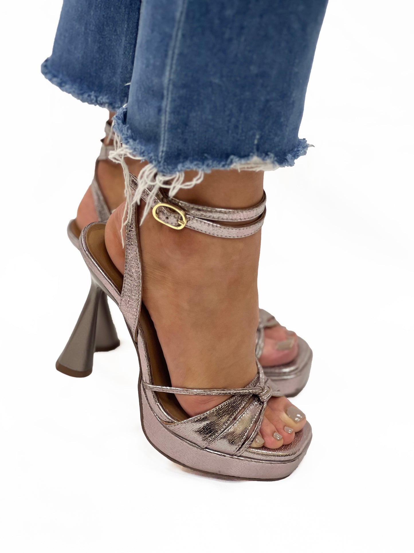 SWEET NOTHINGS in Morganite