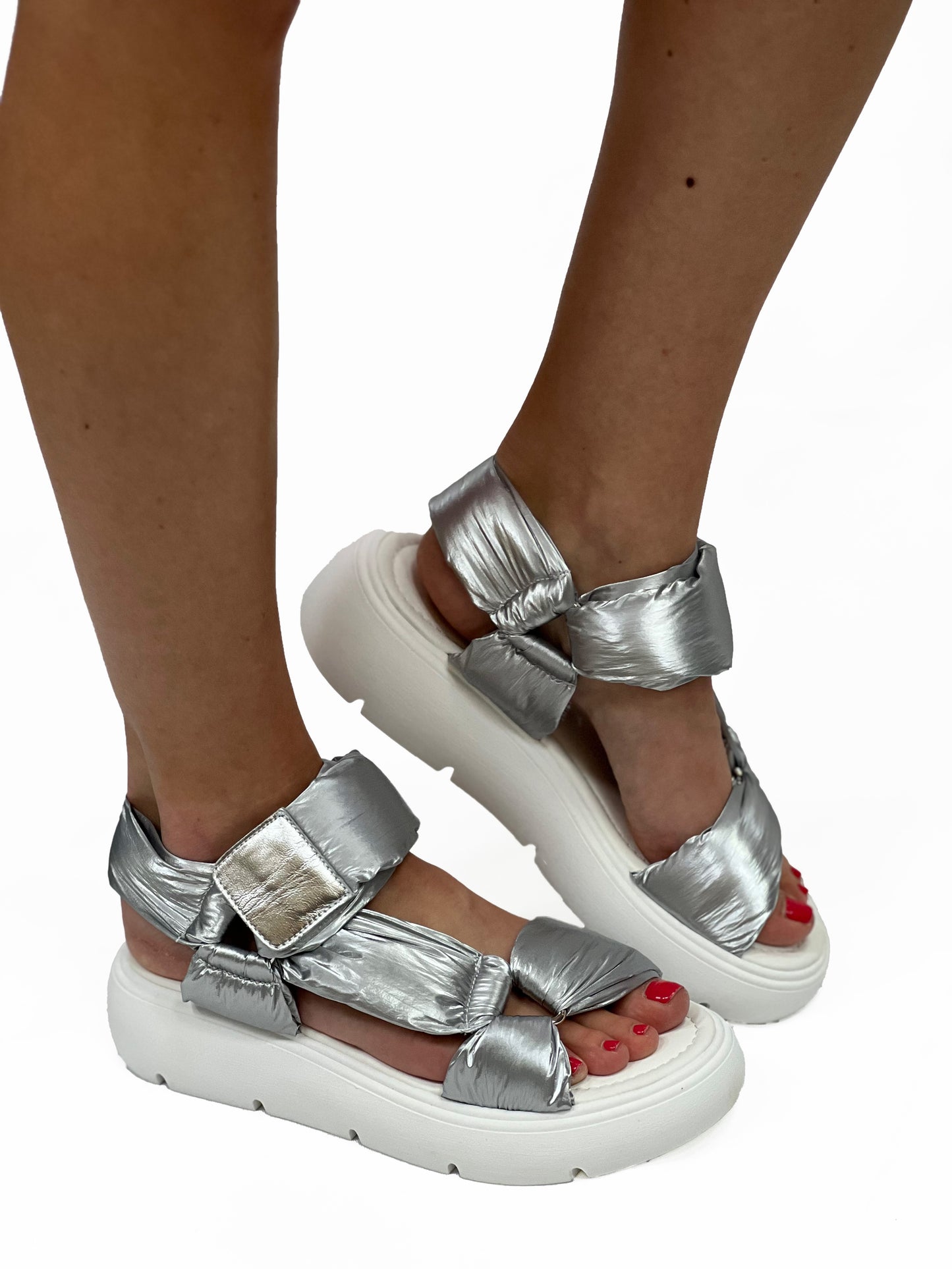 LIGHT UP in Silver