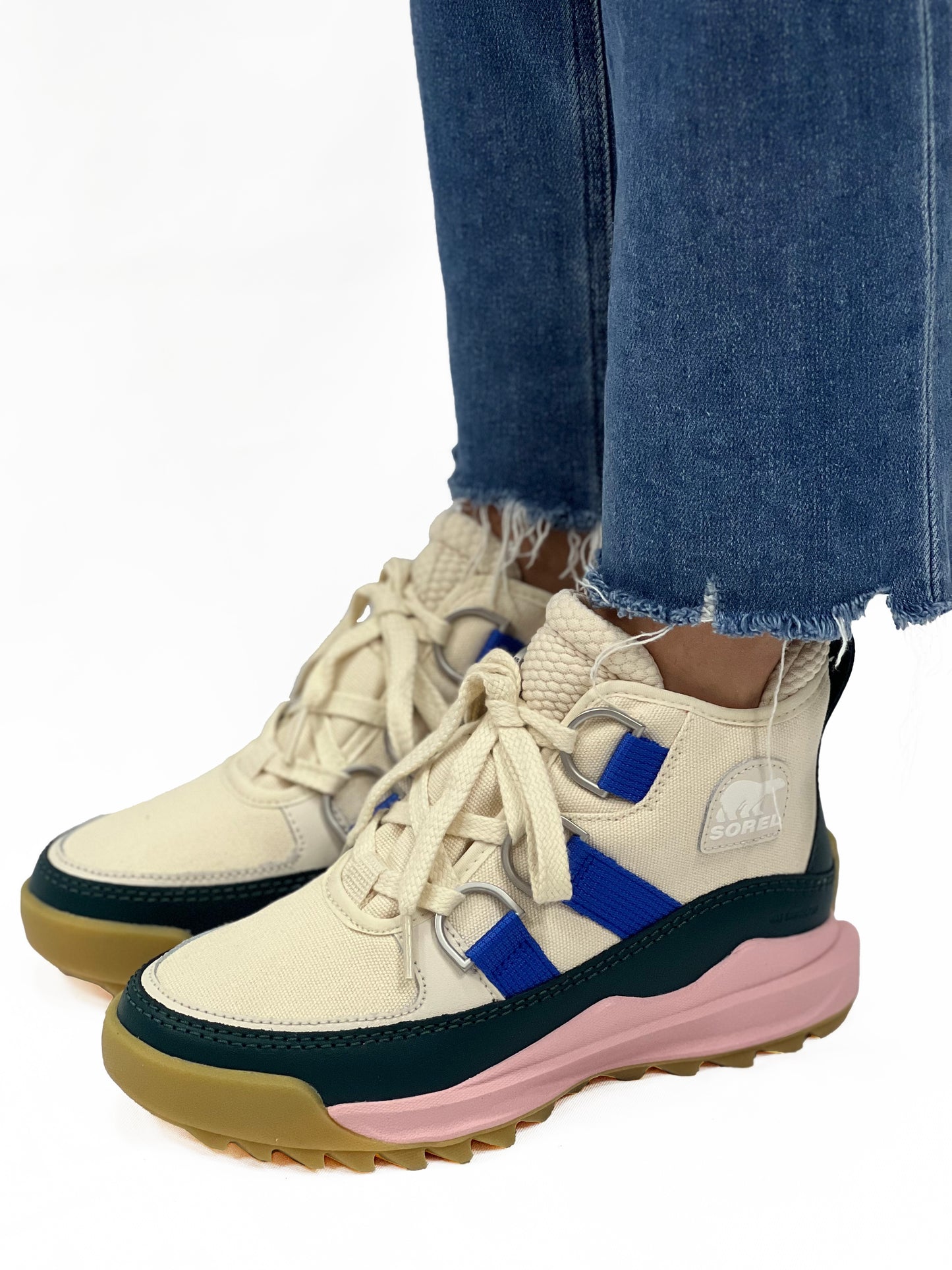 ONA RMX CHUKKA in Natural + Teal