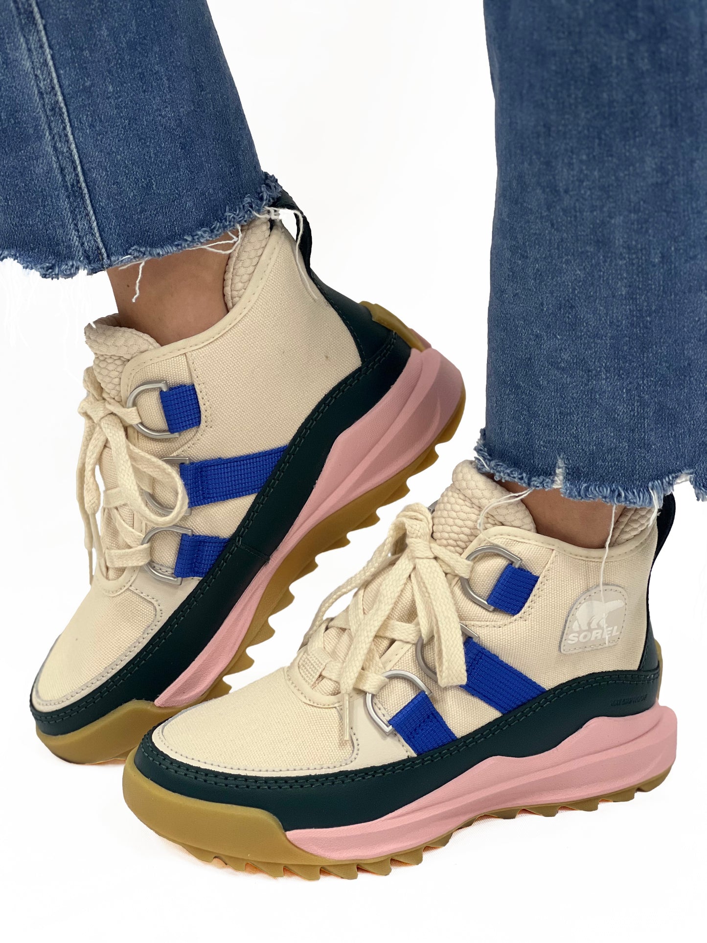 ONA RMX CHUKKA in Natural + Teal