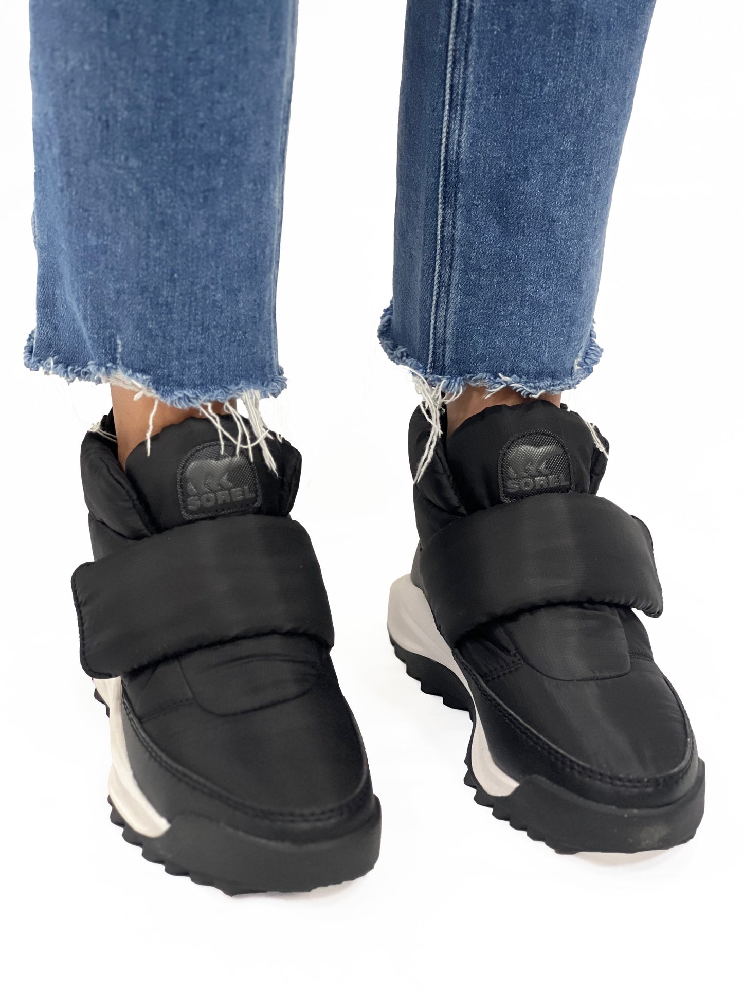 ONA RMX PUFFY STRAP in Black + Salt