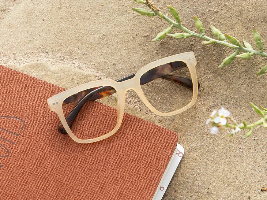 SUTTER READERS in Milky Beige