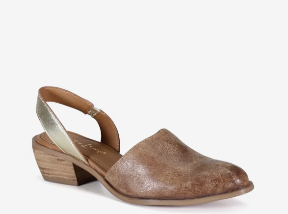 PRI ORITY in Tan + Gold