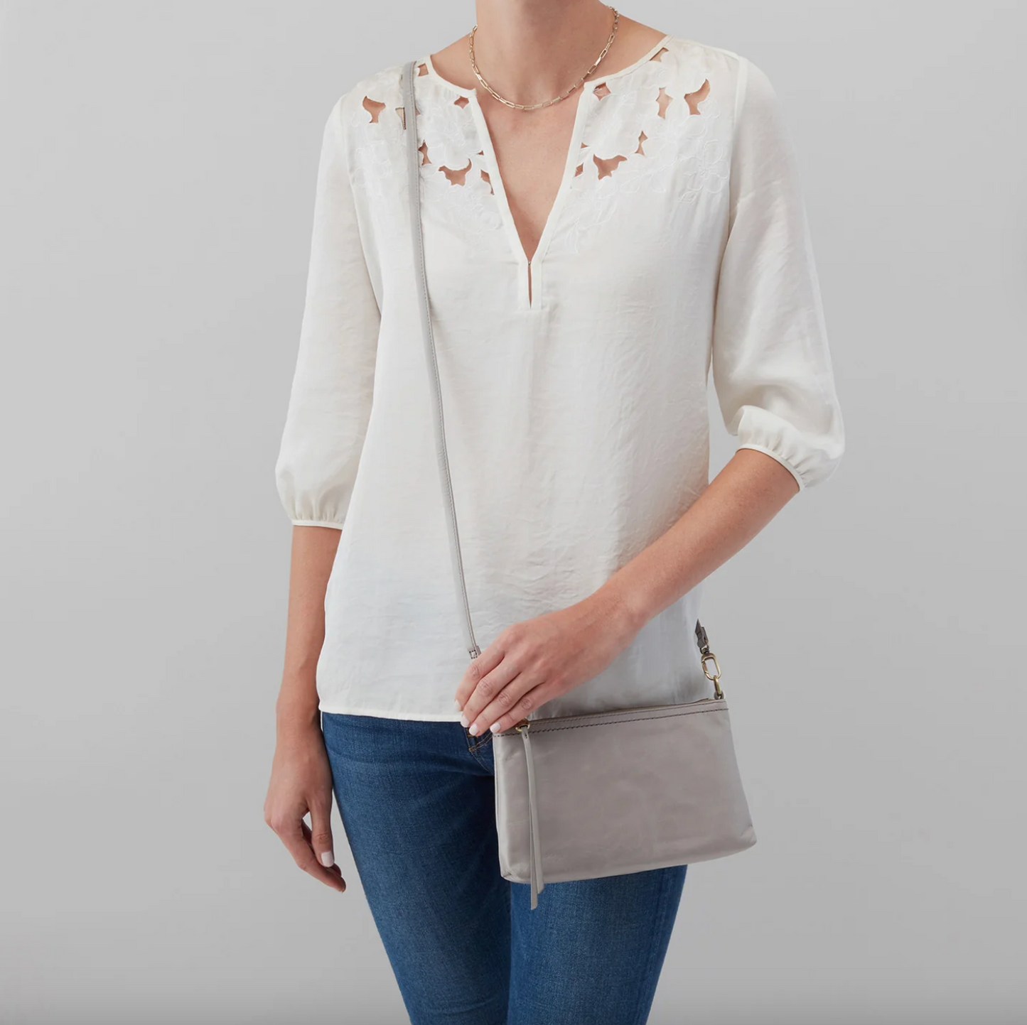 DARCY in Light Grey