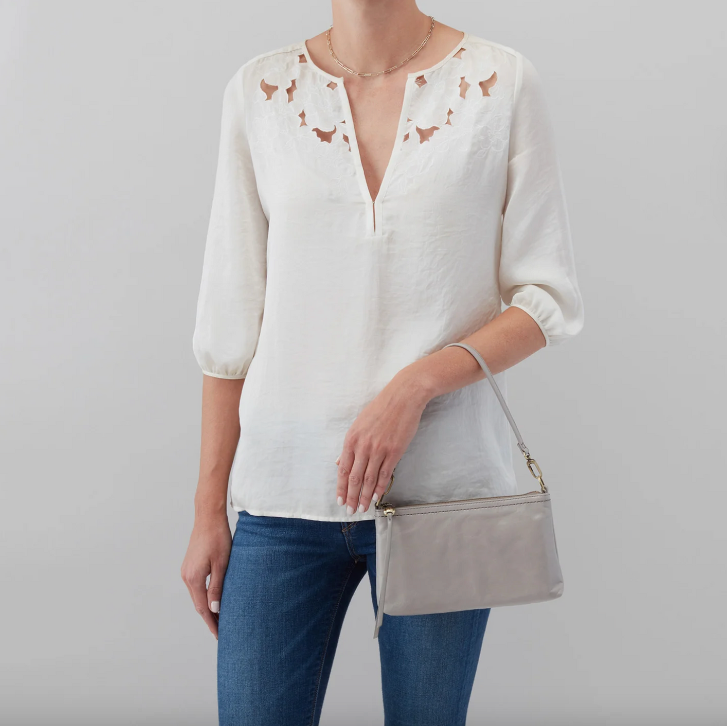 DARCY in Light Grey