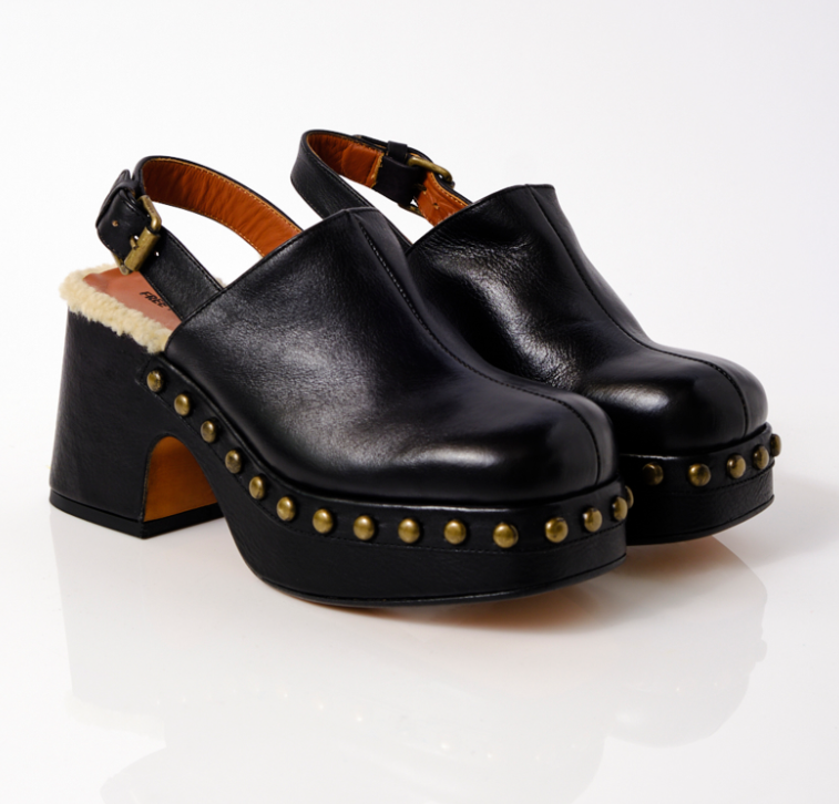 AUTUMN STUDDED PLATFORM in Black