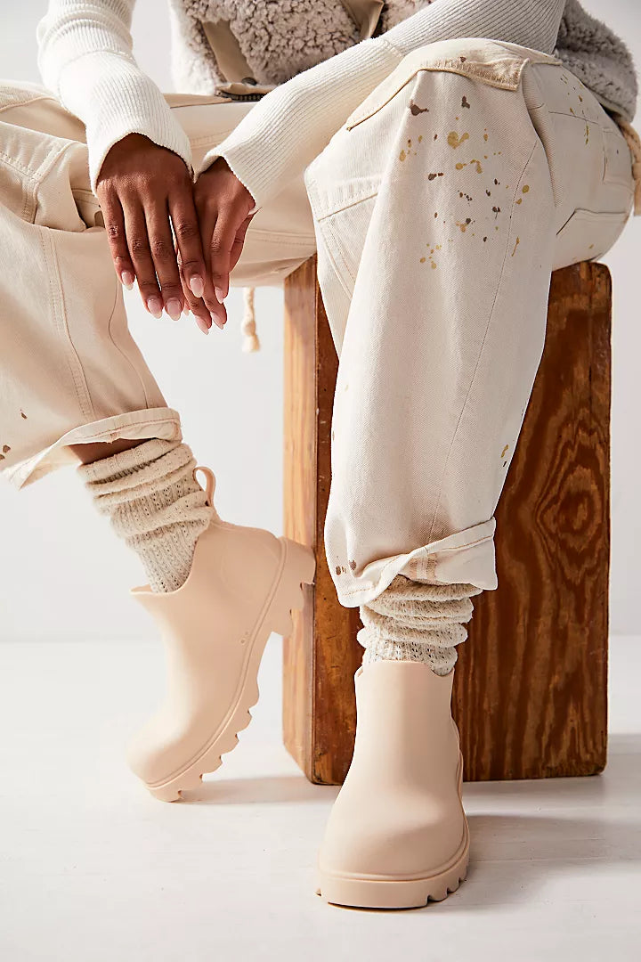 HIGH STREET RAIN BOOT in Parchment