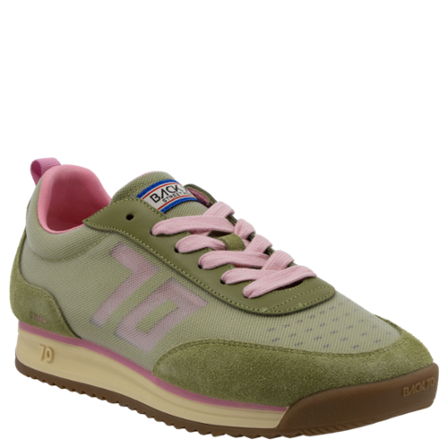 JUMP in Olive