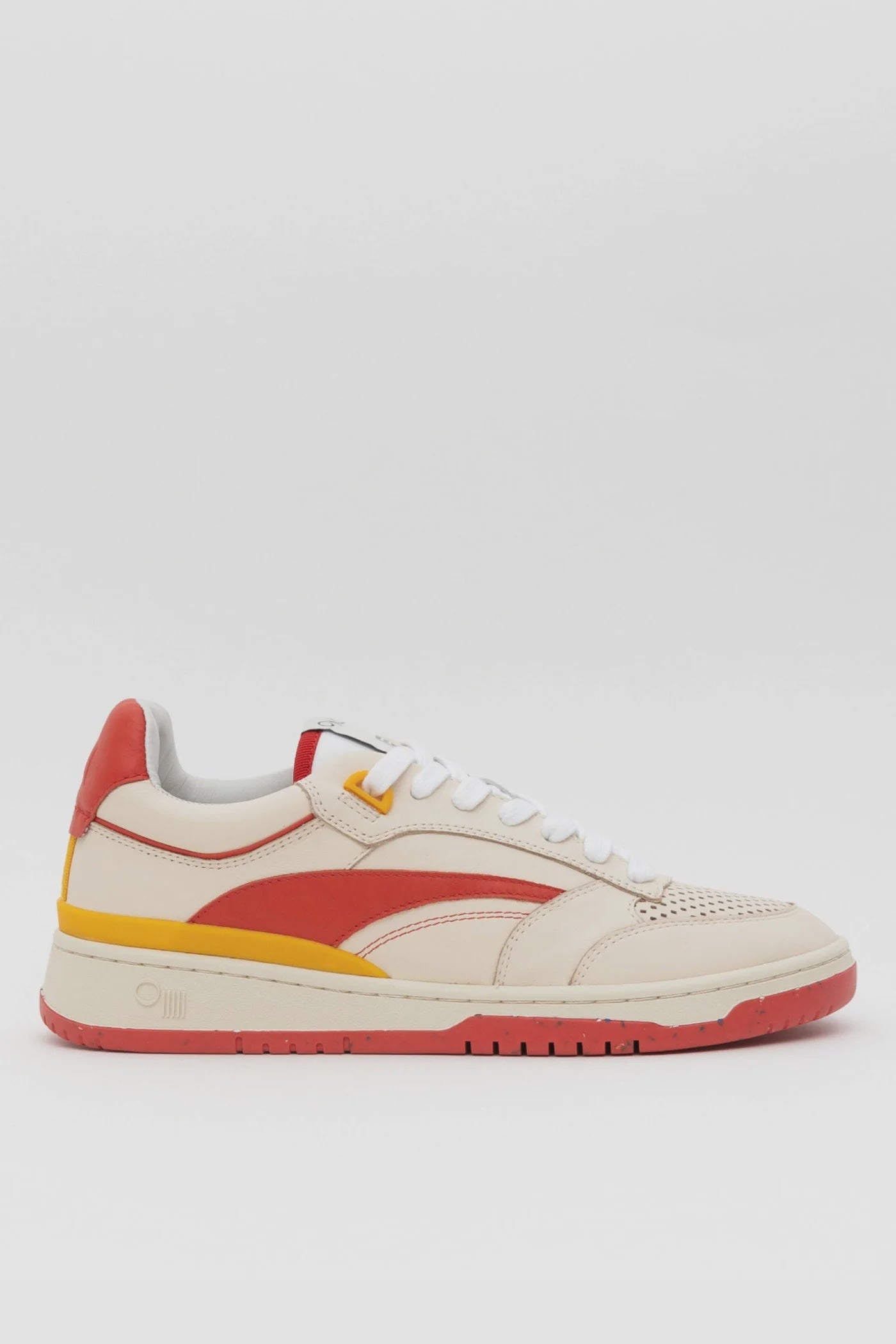 PRESTON in Retro Red