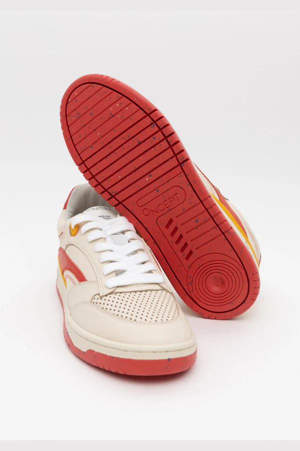 PRESTON in Retro Red