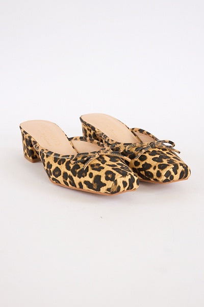 GENEVA in Tan Leopard