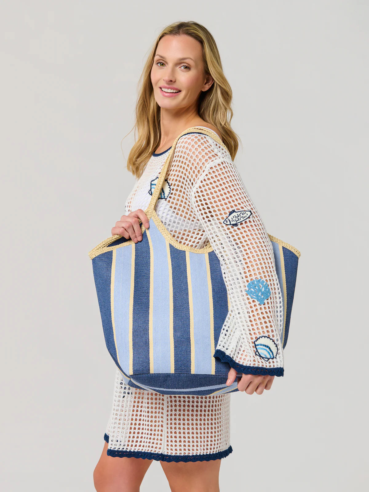 CAPRI TOTE in Navy
