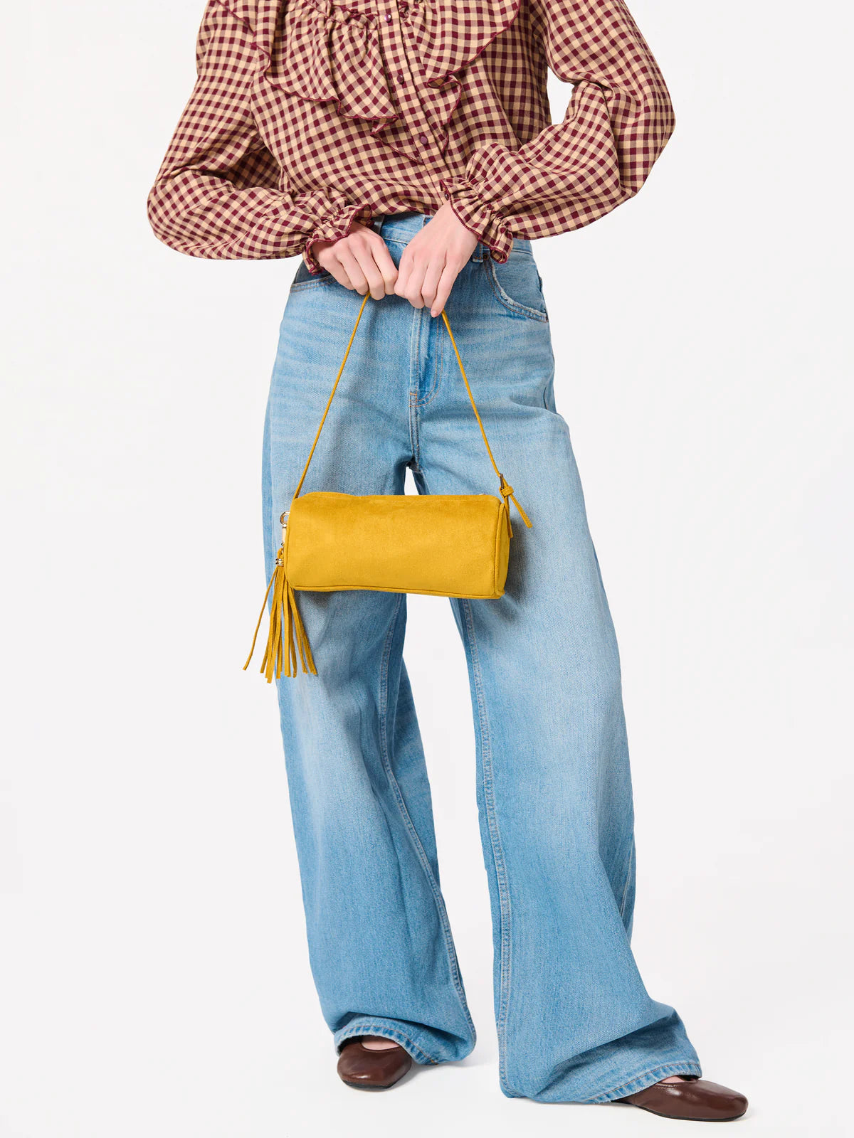 KYLIE BARREL SHOULDER BAG in Mustard
