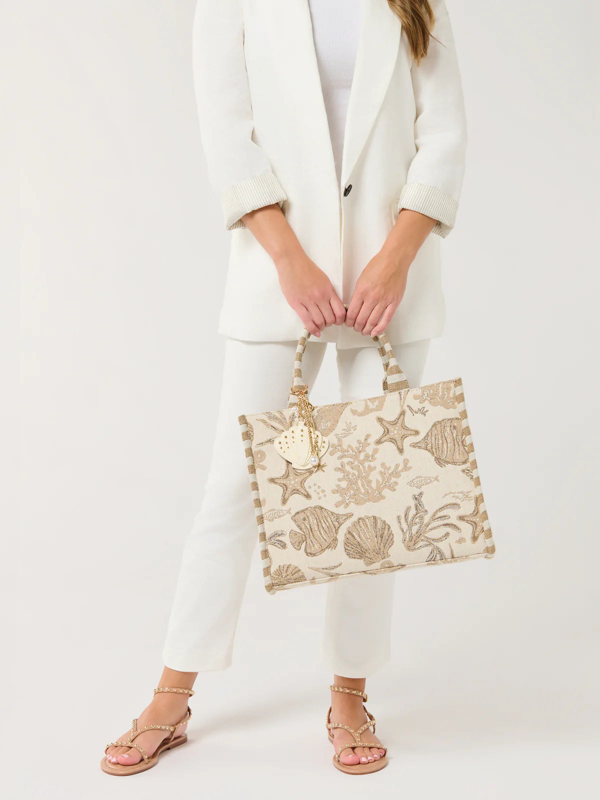COASTAL JACQUARD TOTE in Beige