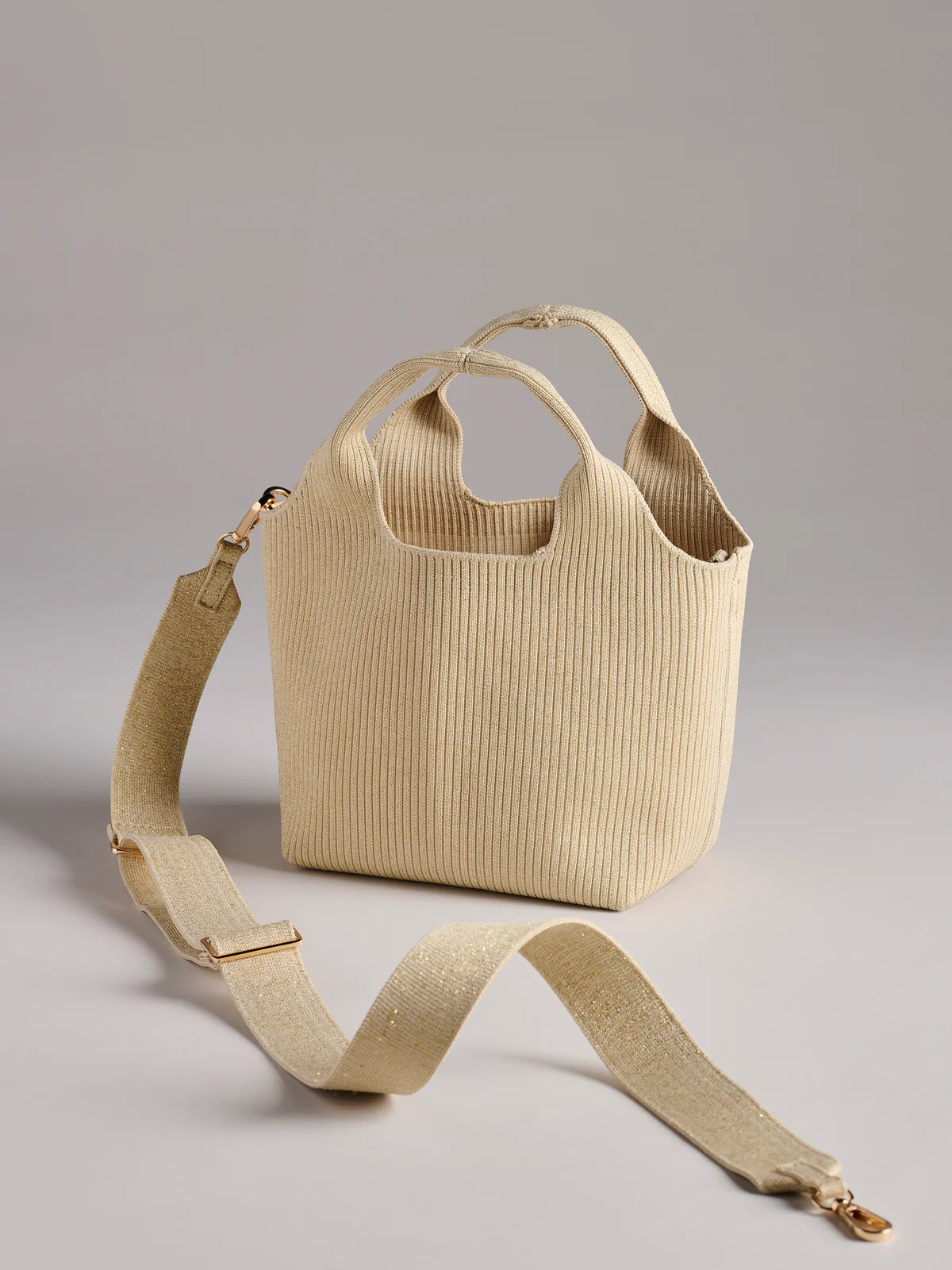 ROBBIE MINI TOTE in Gold
