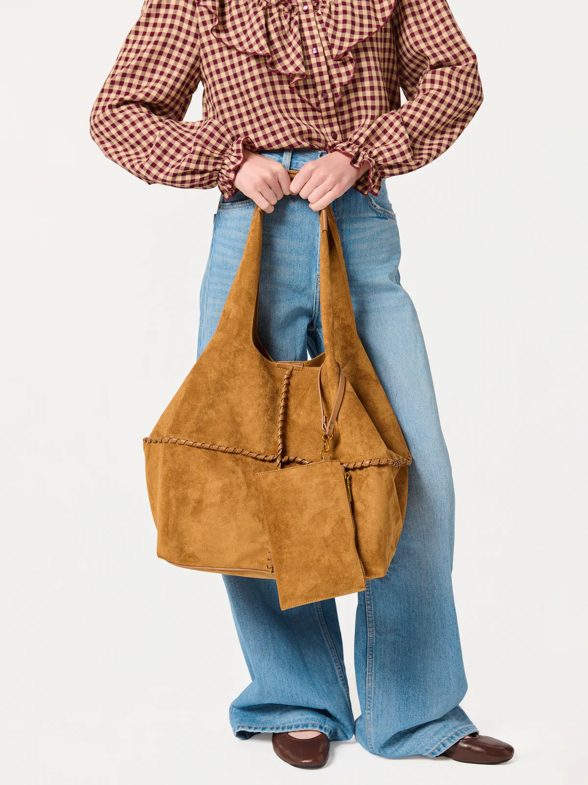 PAIGE SLOUCHY TOTE in Saddle