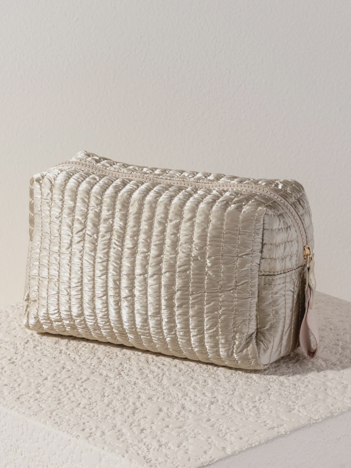 LOGAN LARGE BOXY COSMETIC POUCH in Gold