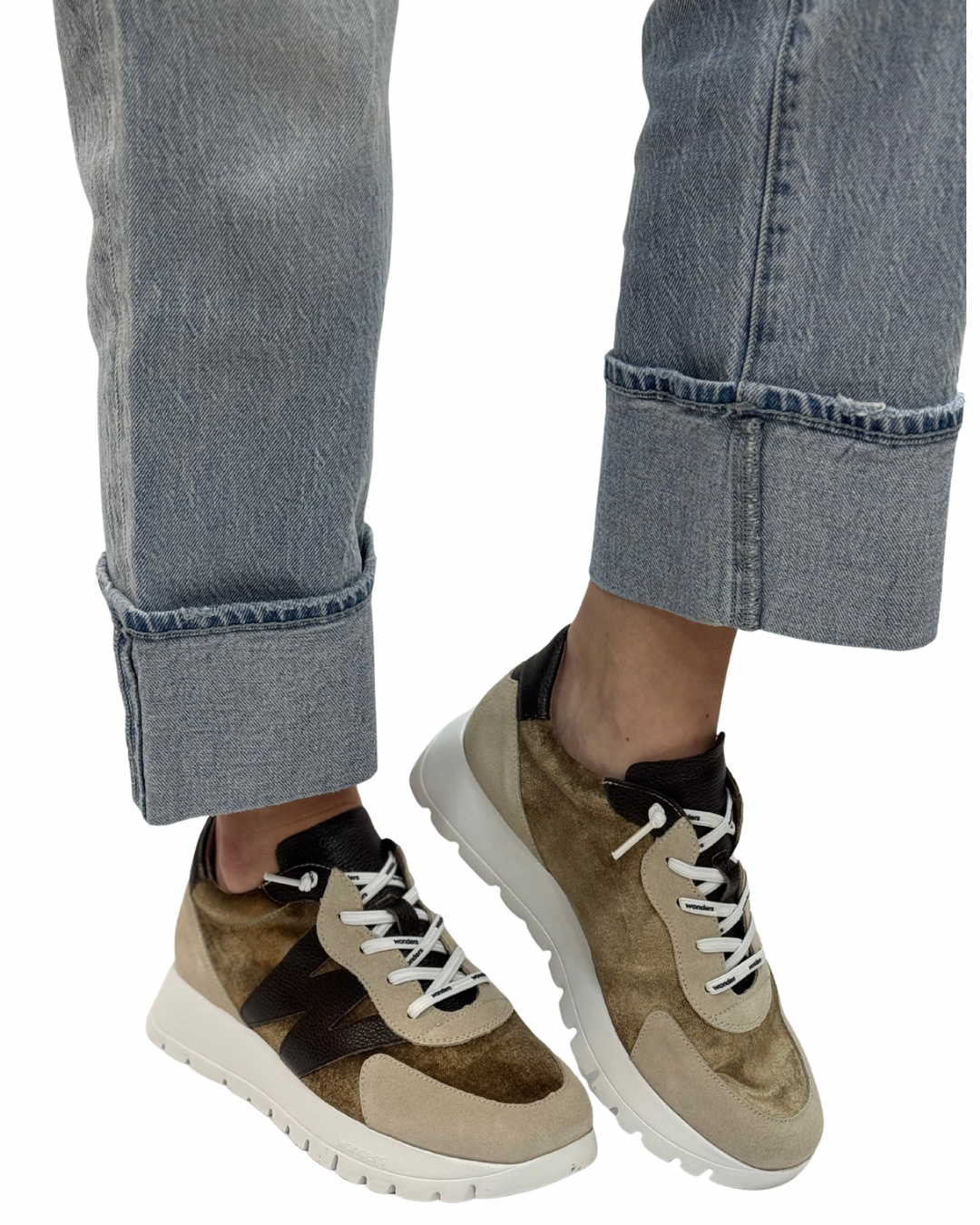 ODISEI 111 in Beige + Taupe
