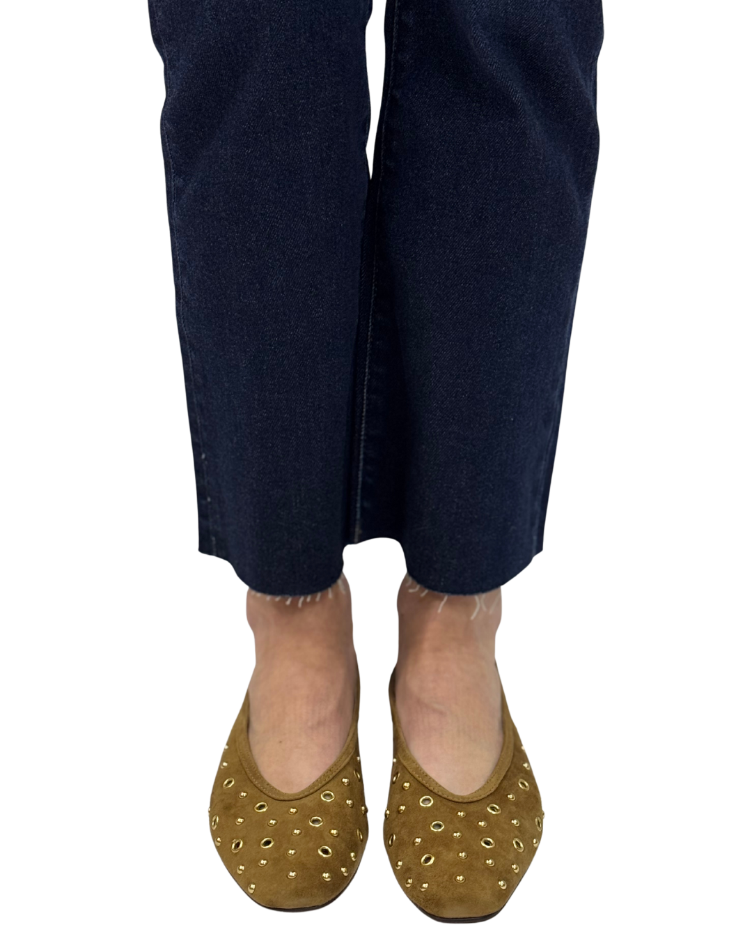 CARET STUD in Light Brown