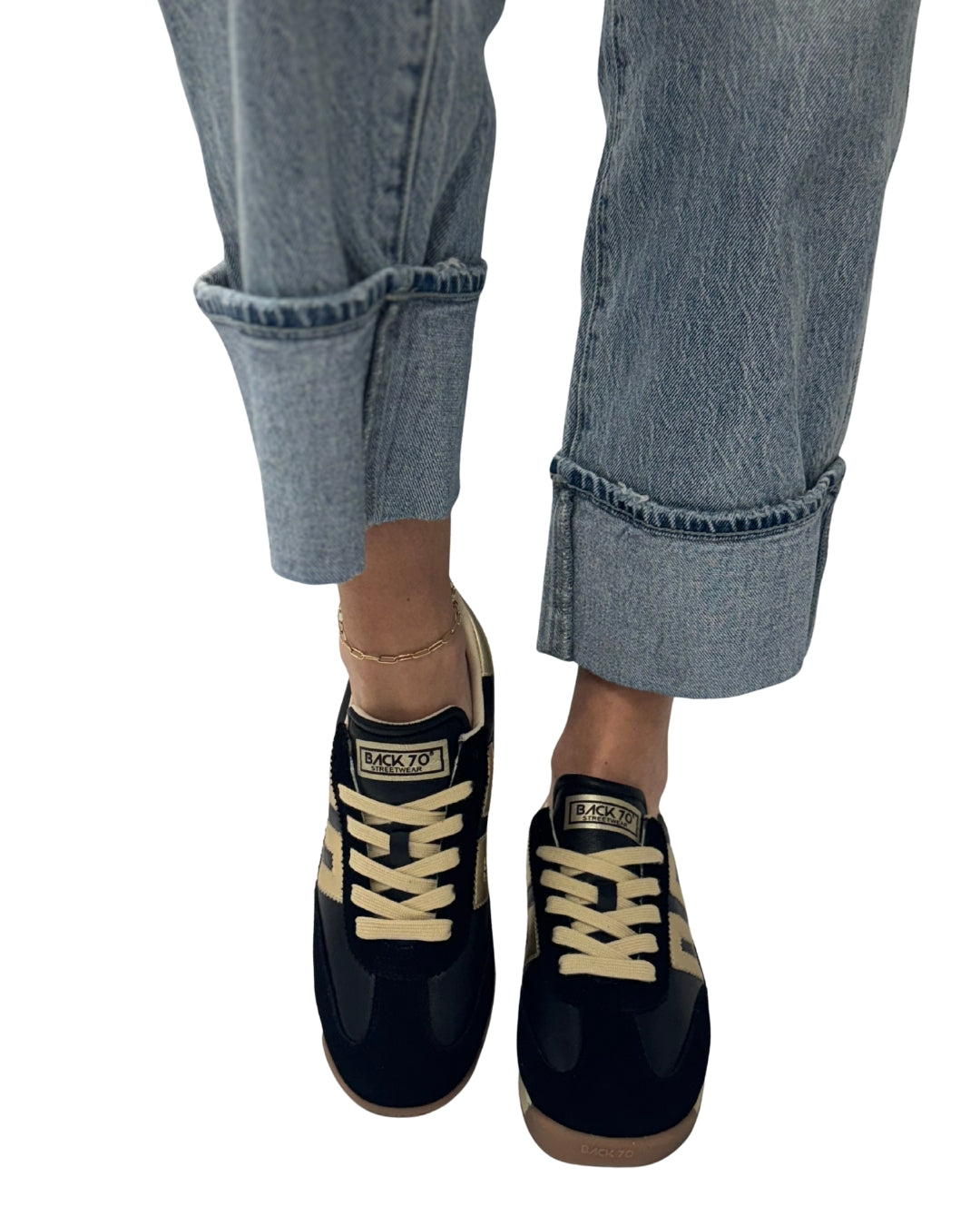 JOGGER N in Black + Gold