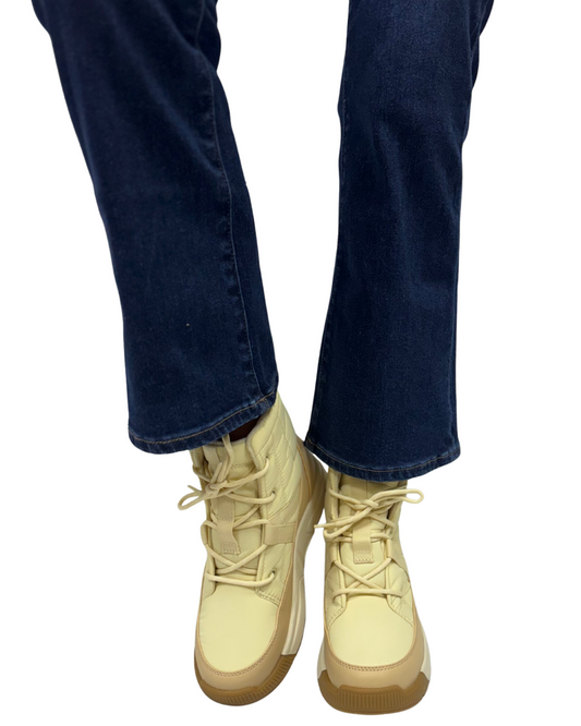 WHITNEY III MID WP in Honey White + Ceramic