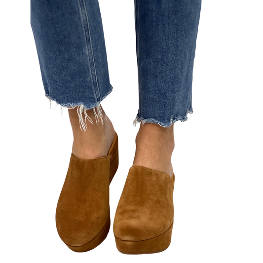 YOMA in Brown Suede